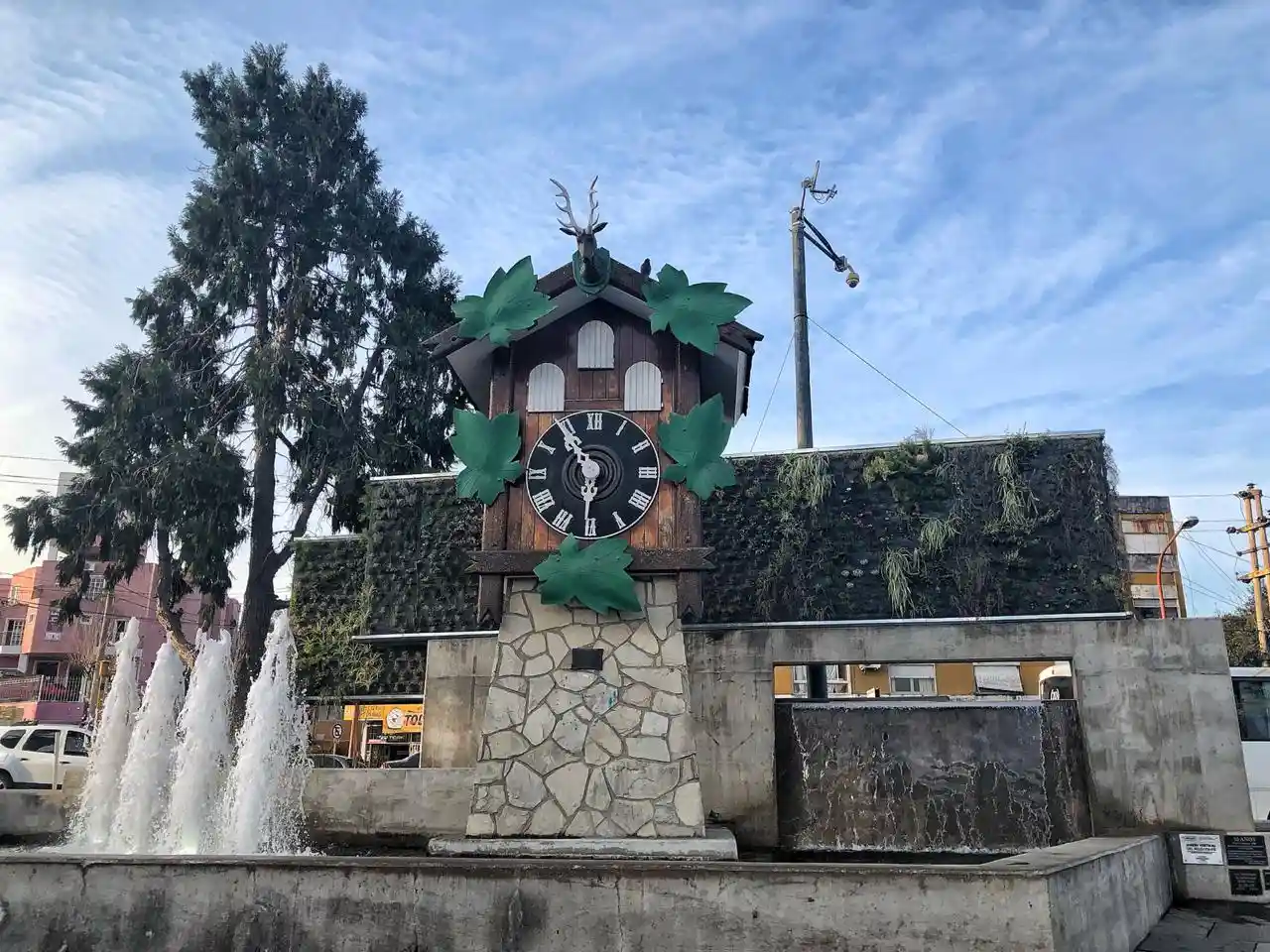 reloj cucu de villa carlos paz 2020